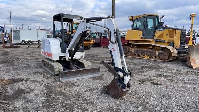 Image of Bobcat 331 equipment image 2