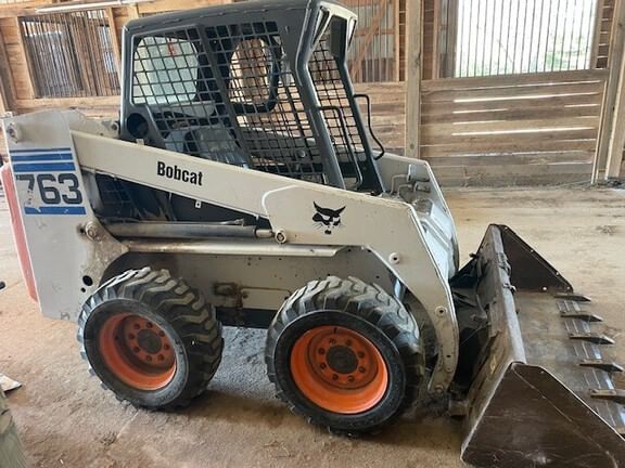 2000 Bobcat 763 Equipment Image0
