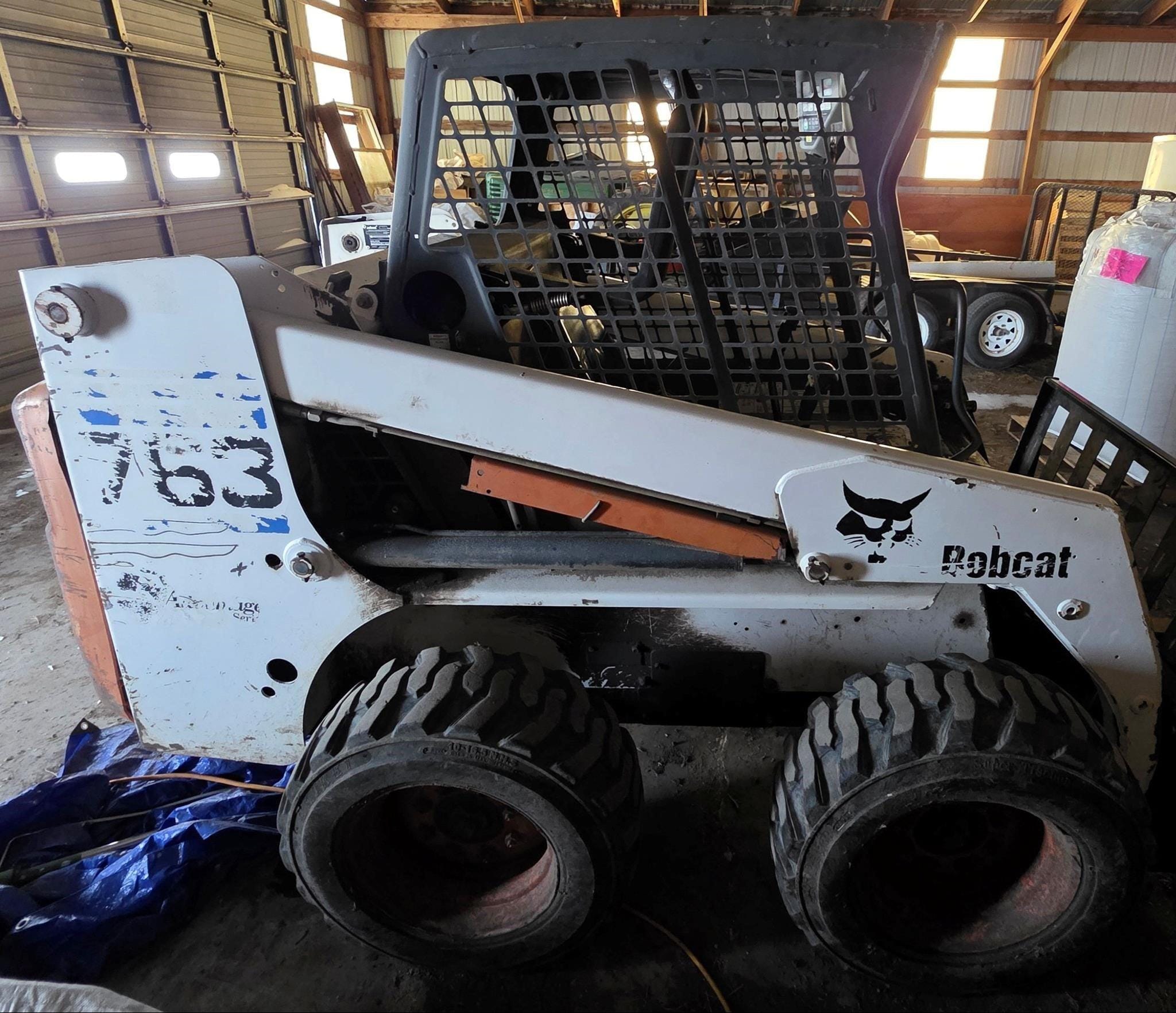 2000 Bobcat 763 Equipment Image0