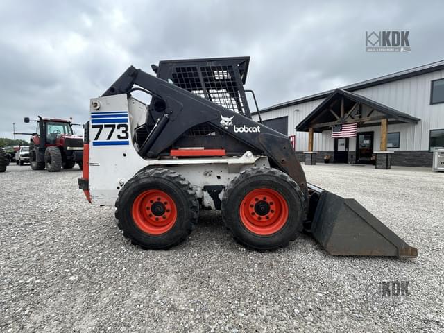 Image of Bobcat 773 equipment image 3
