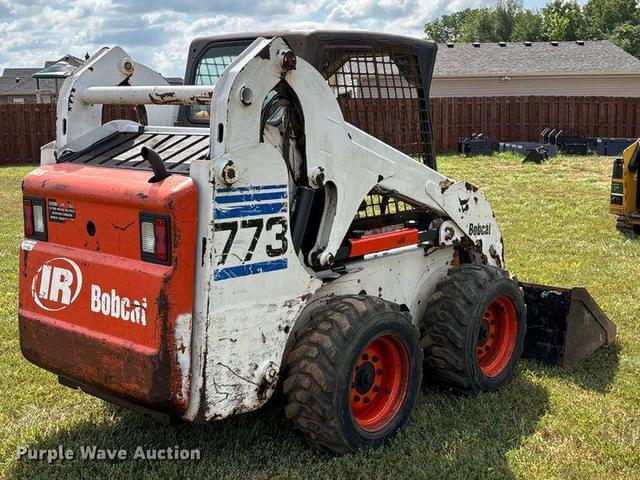 Image of Bobcat 773 equipment image 4
