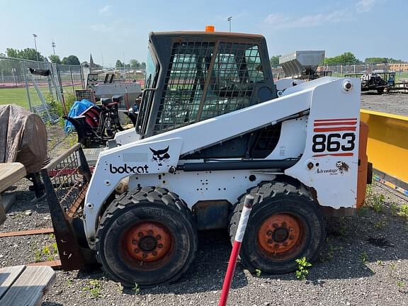 Image of Bobcat 863 equipment image 1