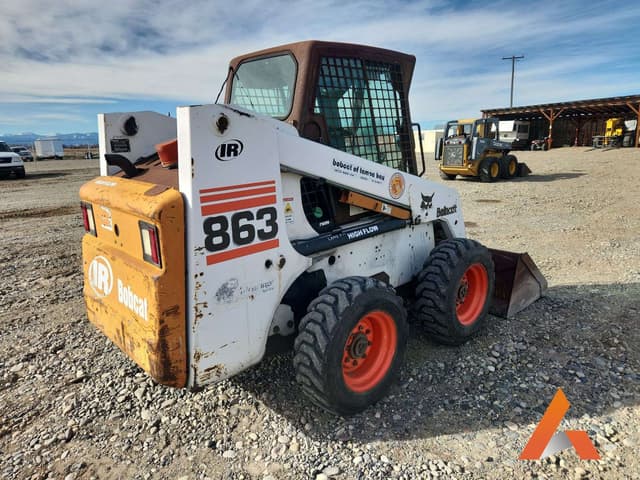 Image of Bobcat 863 equipment image 4