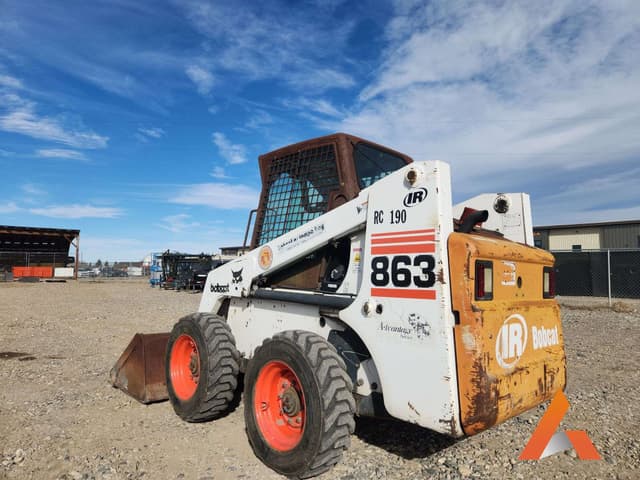 Image of Bobcat 863 equipment image 2