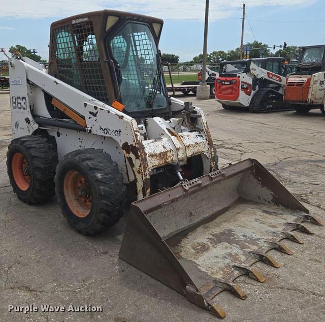Image of Bobcat 863 equipment image 2