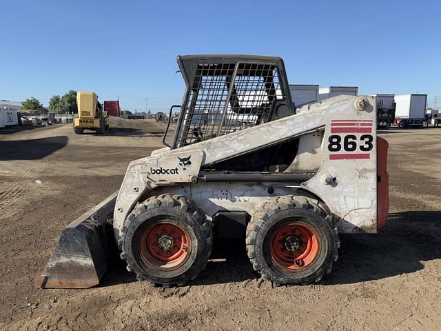 Image of Bobcat 863 equipment image 4