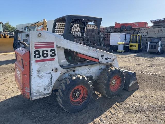 Image of Bobcat 863 equipment image 2