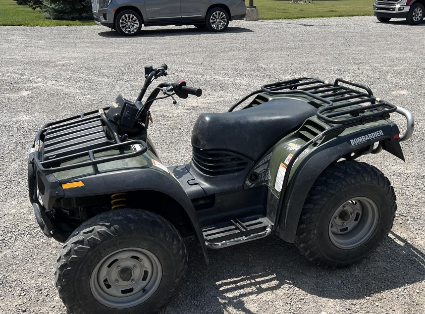 Main image Bombardier Traxter XT