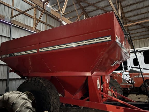 2000 Brent 776 Equipment Image0