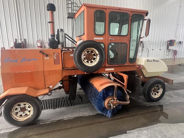 Image of Broce RJ350 equipment image 4