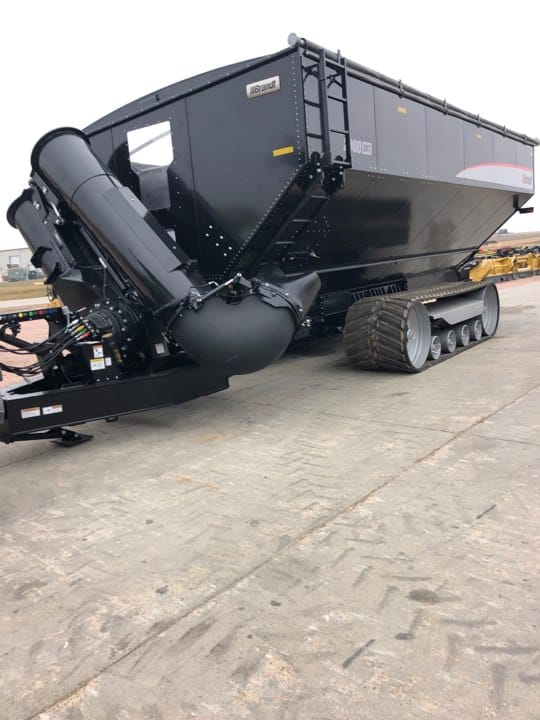 2023 Brandt 2000DXT Equipment Image0