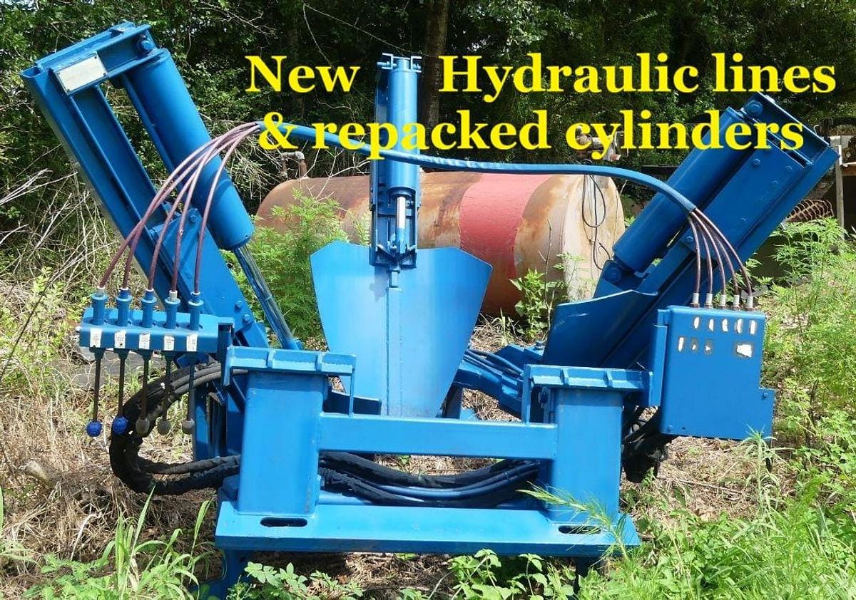 2000 Care Tree 632 Equipment Image0