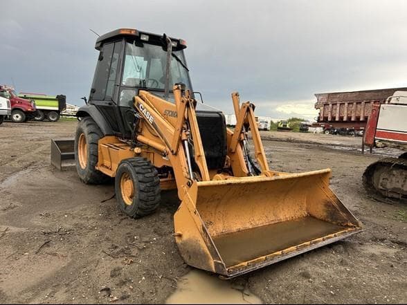 Image of Case 570M XT equipment image 2