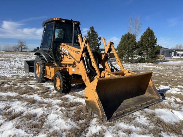 Image of Case 570M XT equipment image 2