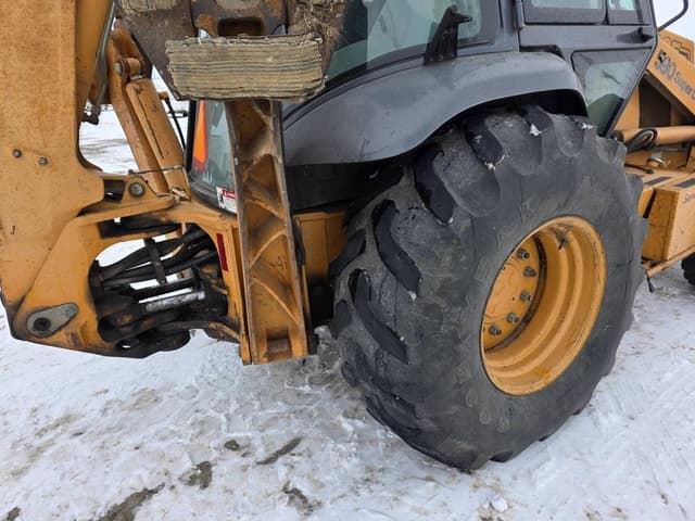 Image of Case 590 Super L equipment image 3