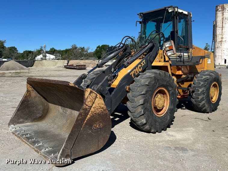 2000 Case 721C Equipment Image0