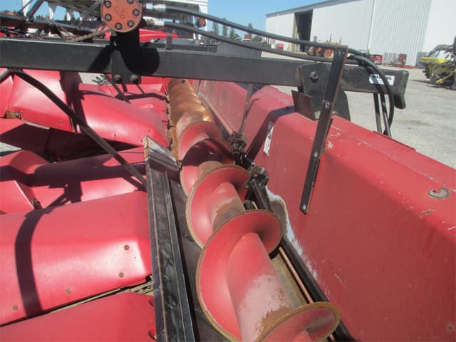Image of Case IH 1083 equipment image 2