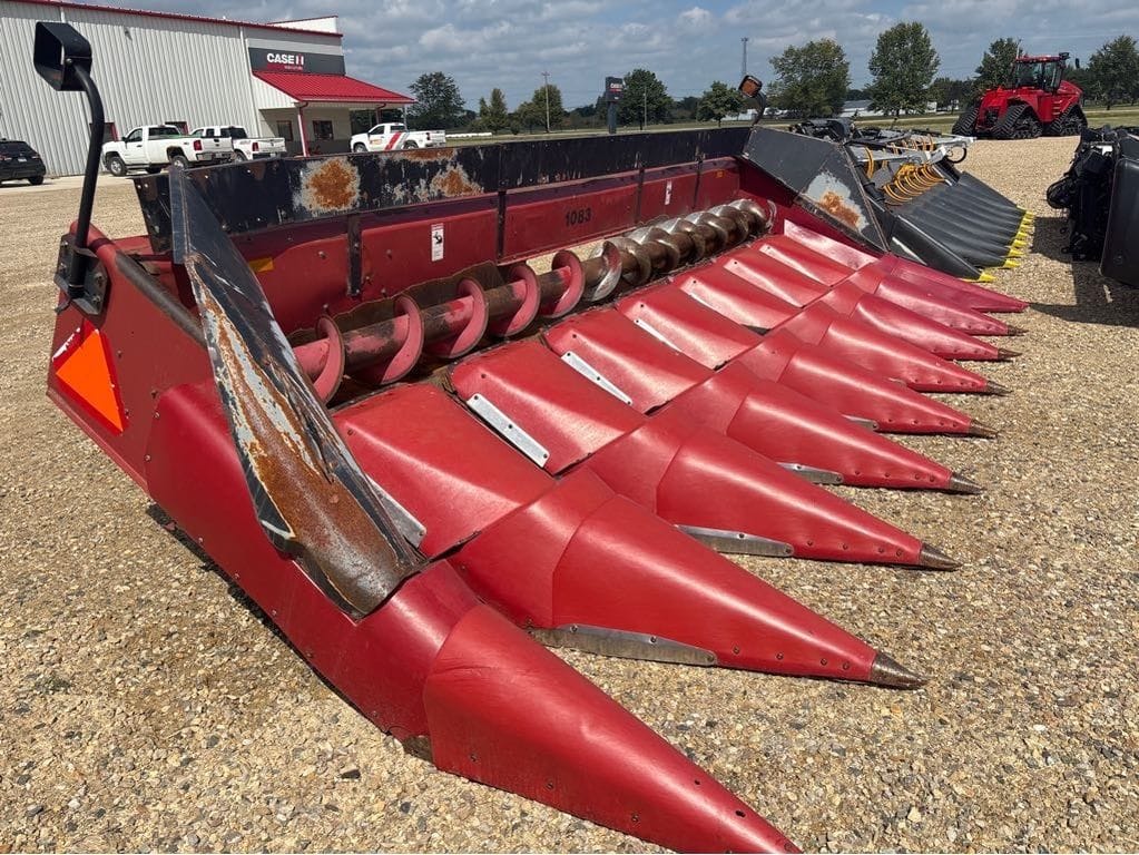 2000 Case IH 1083 Equipment Image0