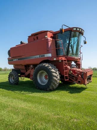 Image of Case IH 2366 equipment image 1
