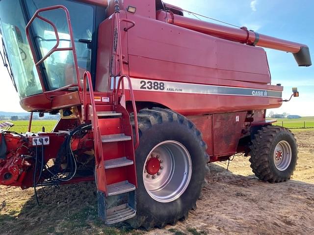 Image of Case IH 2388 equipment image 1