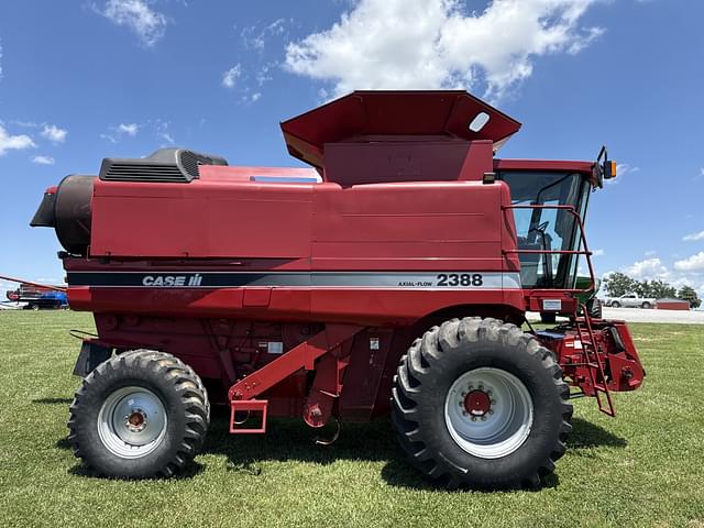 Image of Case IH 2388 equipment image 1