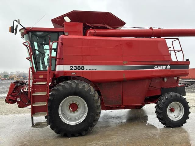Image of Case IH 2388 equipment image 4