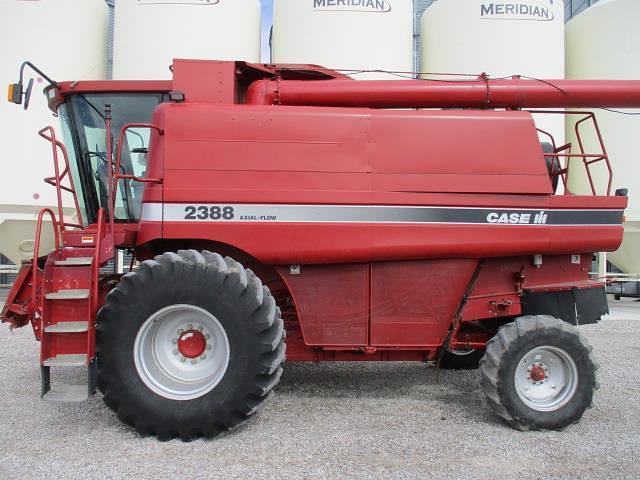 Image of Case IH 2388 equipment image 2