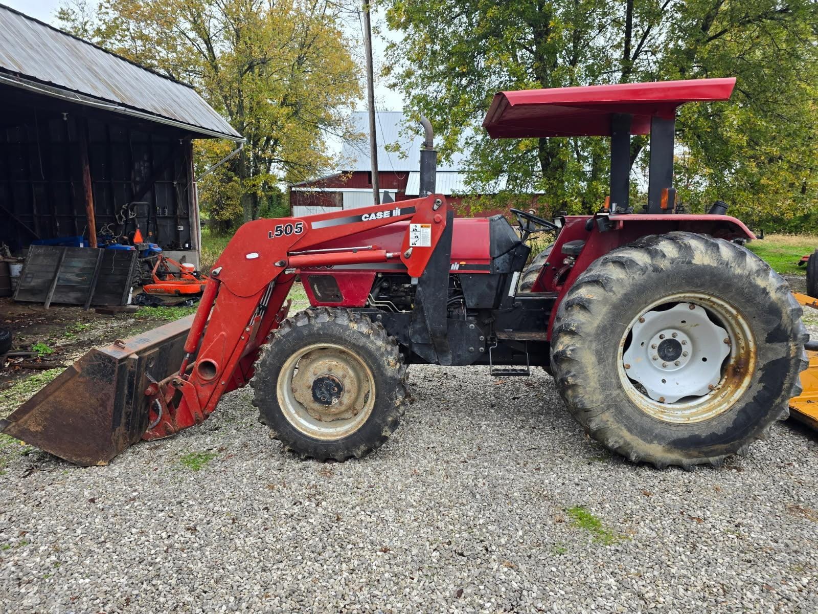 2000 Case IH C100 Equipment Image0