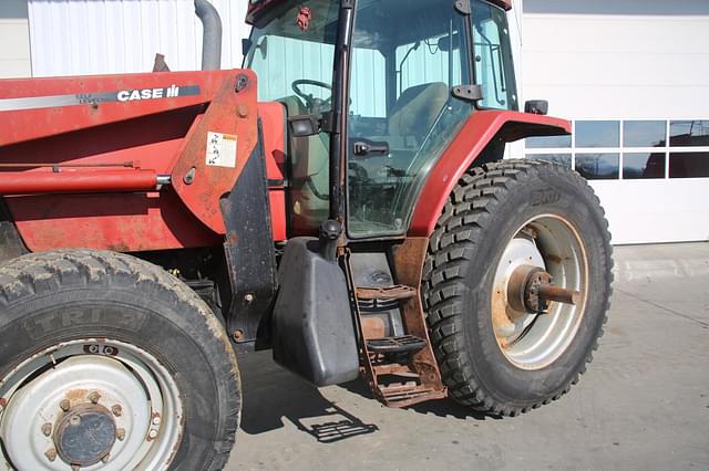 Image of Case IH MX120 equipment image 1