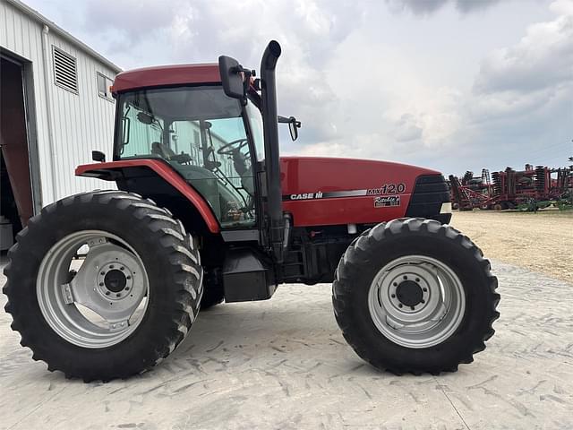 Image of Case IH MX120 equipment image 4