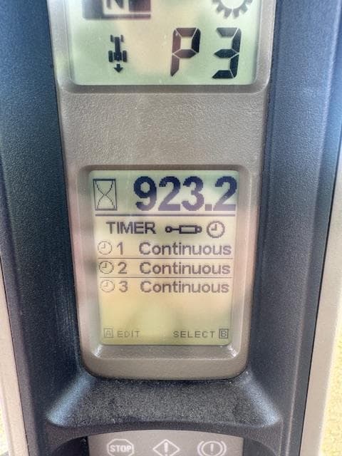 Image of Case IH MX180 equipment image 4