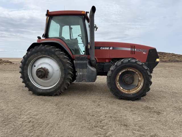 Image of Case IH MX200 equipment image 1