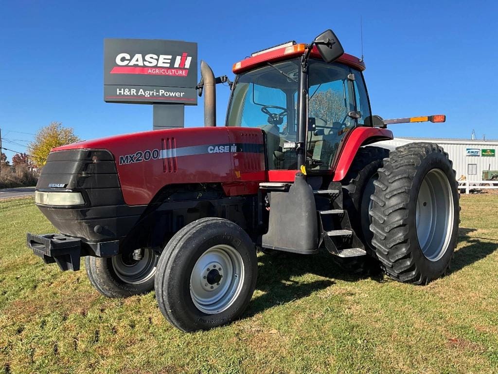 Main image Case IH MX200