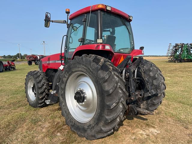 Image of Case IH MX200 equipment image 4