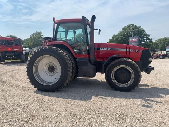 Image of Case IH MX200 equipment image 4
