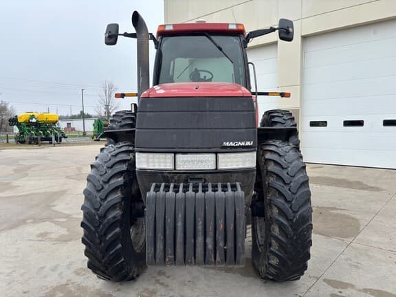 Image of Case IH MX220 equipment image 1