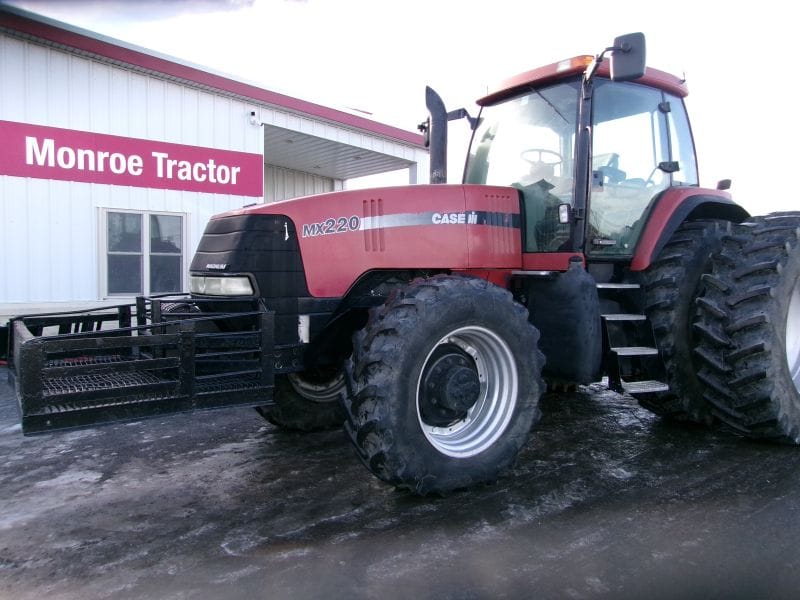 2000 Case IH MX220 Equipment Image0