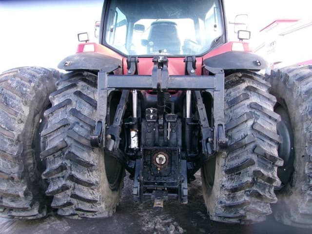 Image of Case IH MX220 equipment image 2