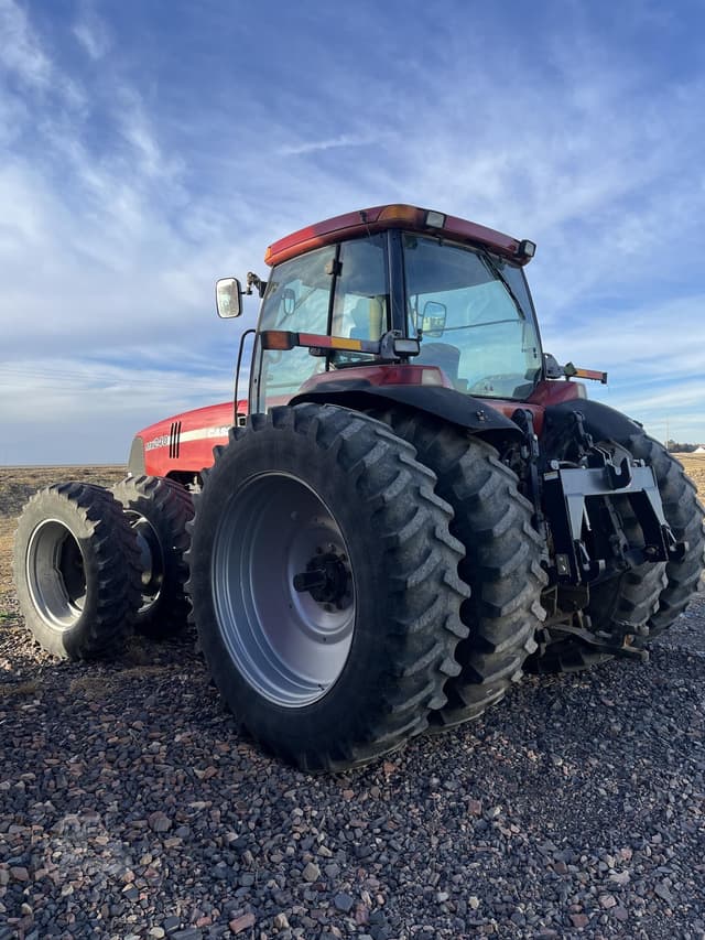 Image of Case IH MX240 equipment image 4