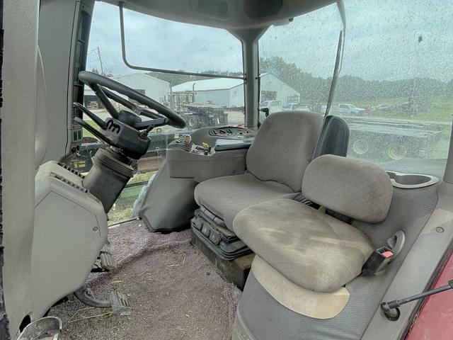 Image of Case IH MX270 equipment image 3
