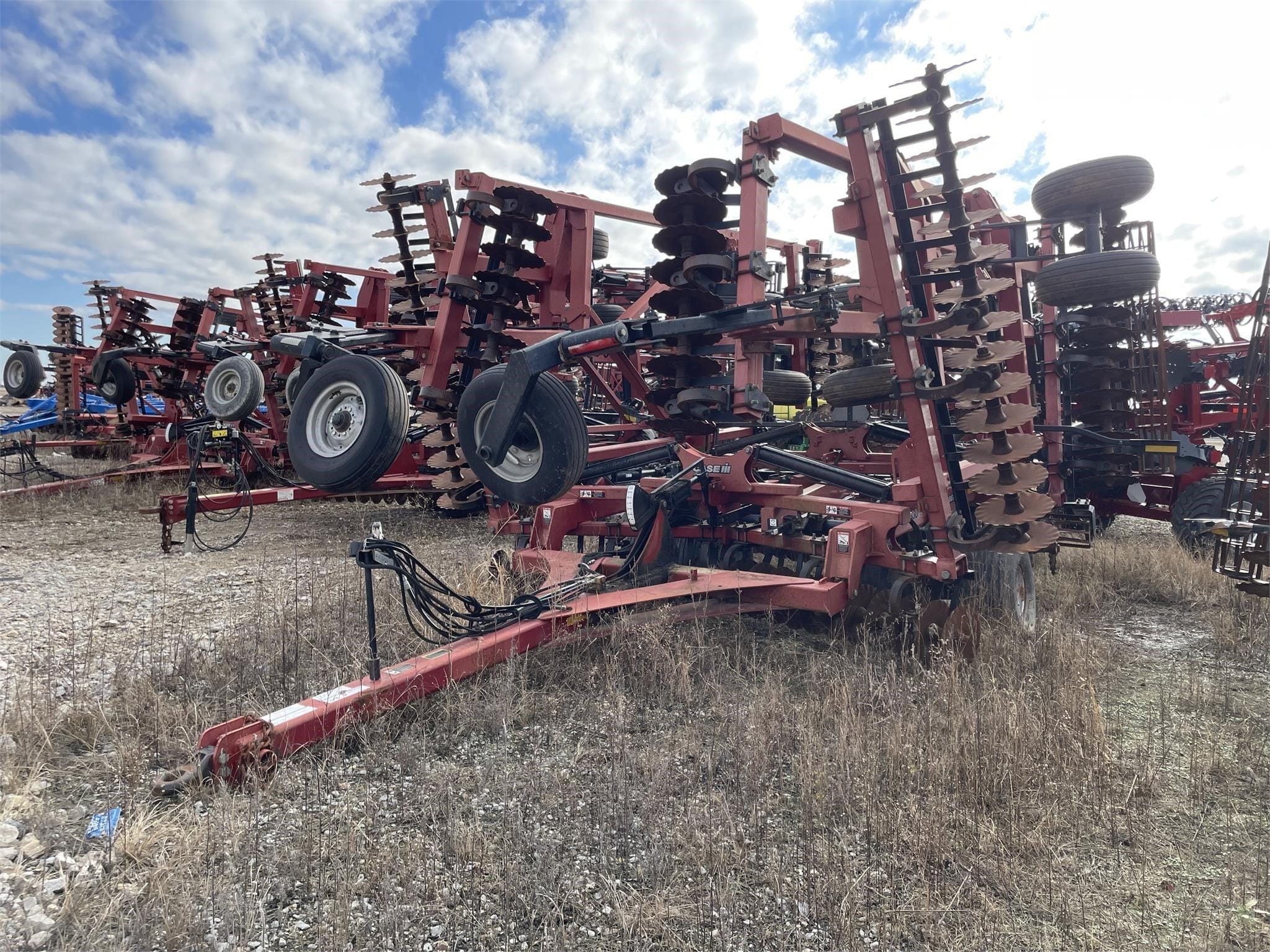2000 Case IH 330 Turbo Till Equipment Image0