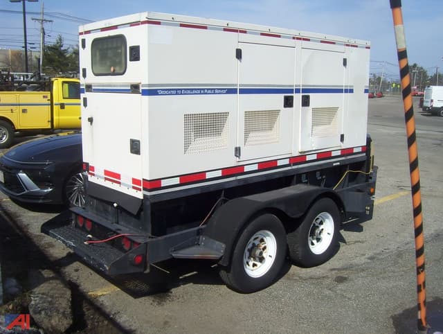 Image of Caterpillar 125KW equipment image 2