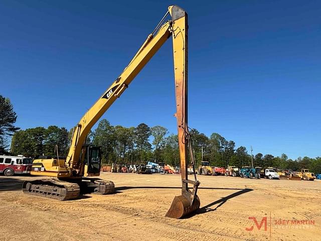 Image of Caterpillar 322BL equipment image 2