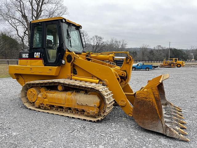 Image of Caterpillar 963C equipment image 3