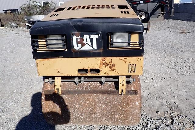 Image of Caterpillar CB-214C equipment image 3