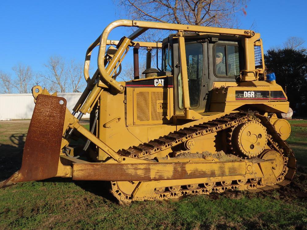 Image of Caterpillar D6R XL Primary image