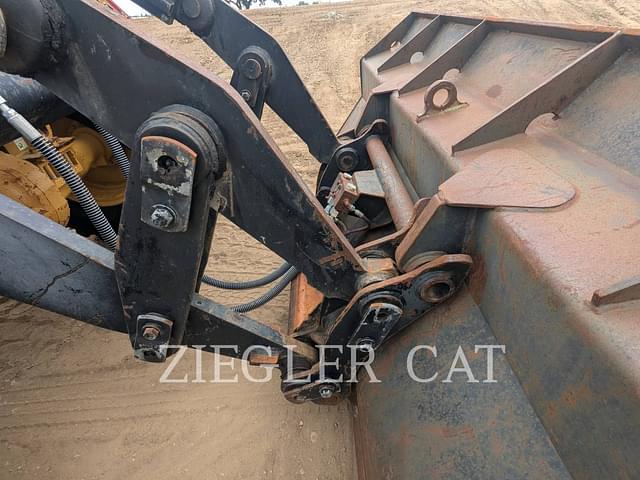 Image of Caterpillar IT38G equipment image 1