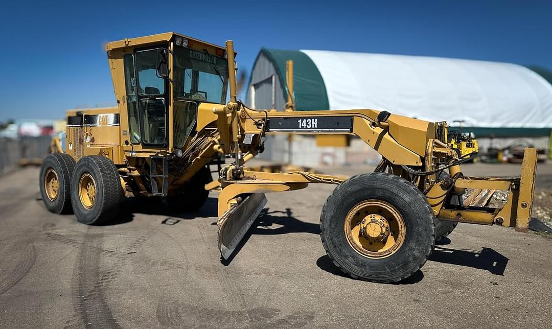 Image of Caterpillar 143H Primary image