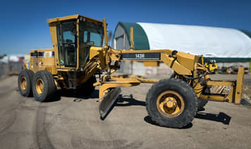Main image Caterpillar 143H