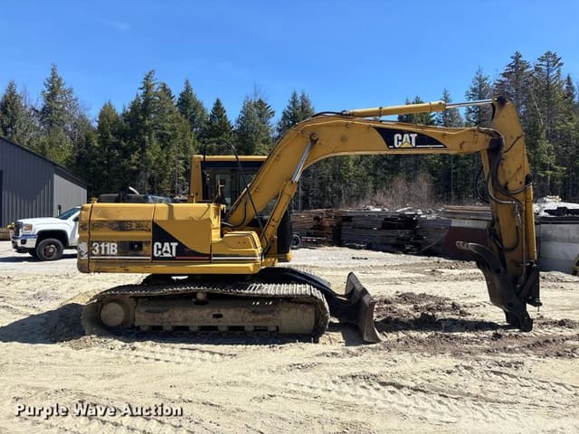 Image of Caterpillar 311B equipment image 3
